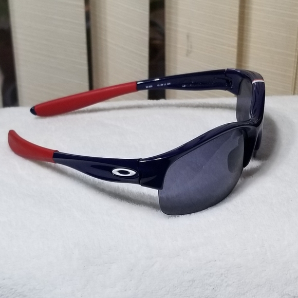 TEAM USA Oakley Commit Sunglasses - Picture 2 of 8
